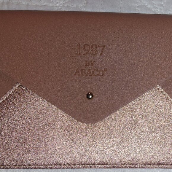Handbags - Travel pouch - NWOT